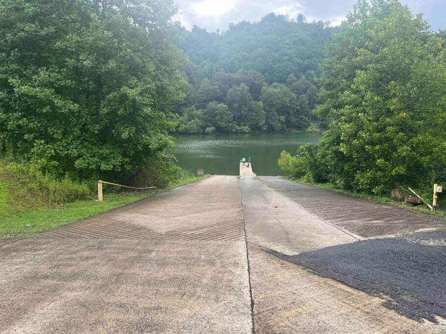 The Fishing Hole #4 Near Town Apartment Bryson City Luaran gambar